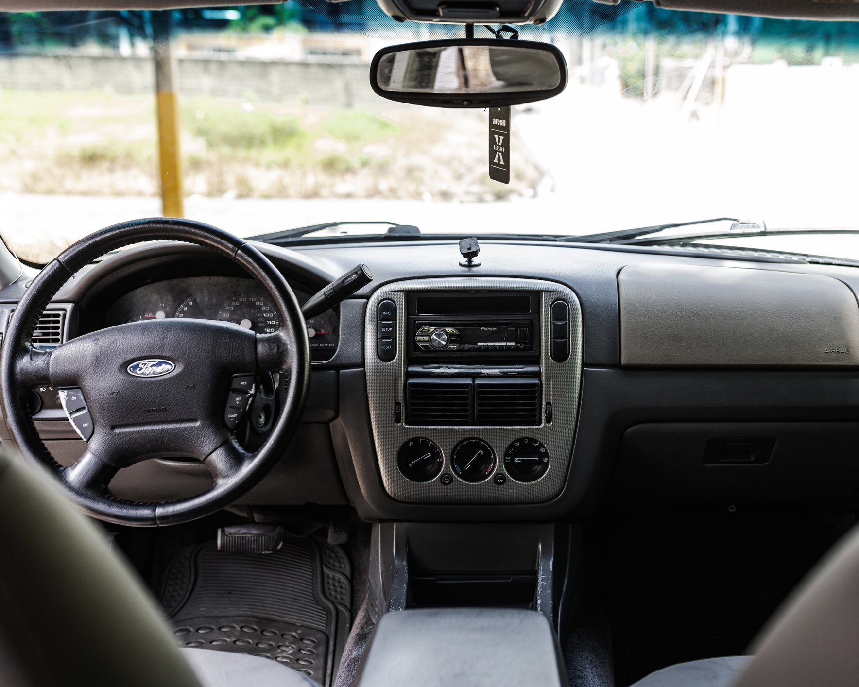 thumbnail image 2 of RZS Dash Cover Mat For 2003-2005 Ford Explorer XLT – Polyester Carpet, FOSS Fiber, Custom Color 2 of 2
